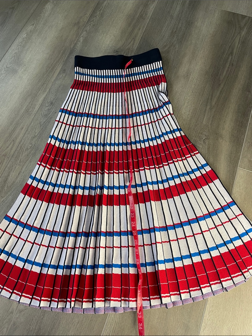 Banana Republic Red, White & Blue Pleated Midi Skirt - Picture 4 of 6
